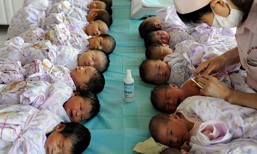 Trung Quốc chấm dứt chính sách một con