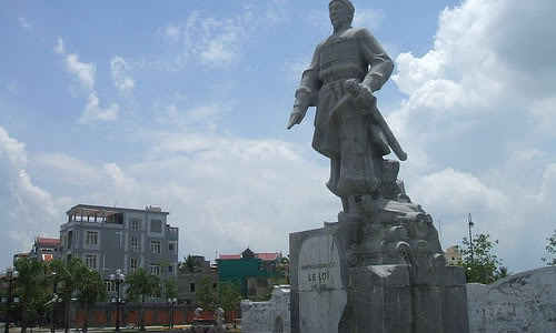 Sắp có quy hoạch tượng đài trên cả nước 