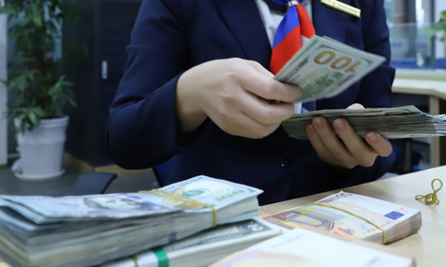 Ngân hàng tranh thủ kiếm lời từ tỷ giá