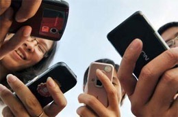 Thuê bao điện thoại tăng trở lại