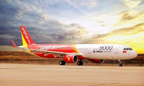 Lập tổ điều tra vụ máy bay Vietjet hạ cánh nhầm đường băng 