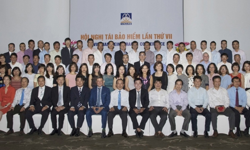 Vinare sát cánh cùng thị trường bảo hiểm Việt Nam