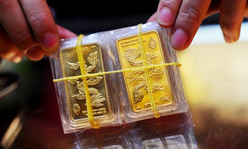 Được khuyên ngừng đấu thầu vàng, Ngân hàng Nhà nước nói gì?