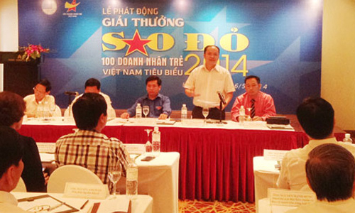 Sao Đỏ 2014 và chuyện doanh nhân bình chọn nhau