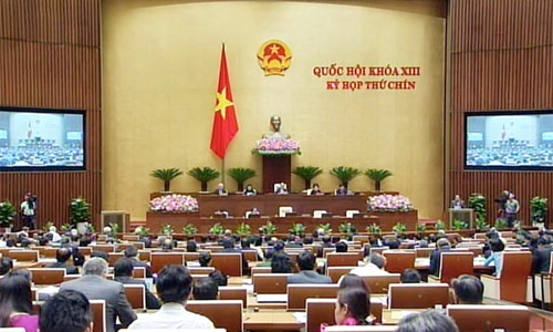 Ngân sách vượt 80 ngàn tỷ, sao không tăng lương?