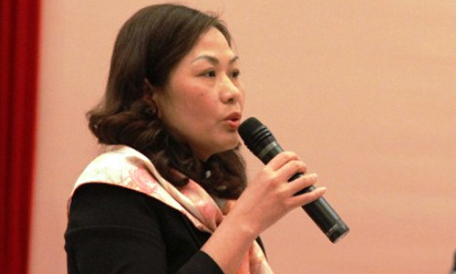 Phó thống đốc tranh luận với chuyên gia về lãi suất