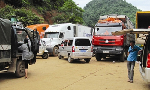 Nông sản Việt Nam sang Trung Quốc bị kiểm soát chặt hơn