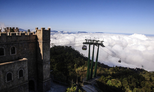 Thủ tướng Lào thăm Bà Nà Hills