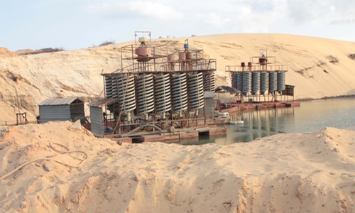 Kinh doanh khó khăn, các doanh nghiệp titan “kêu cứu”