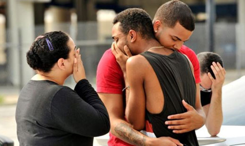 Xả súng kinh hoàng nhất lịch sử Mỹ, 50 người thiệt mạng