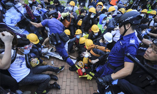 Sinh viên Hồng Kông thề biểu tình đến cùng