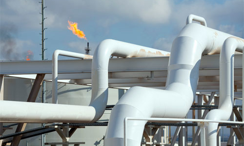 Giá dầu lại rớt mạnh sau dự báo của OPEC