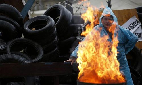 Đấu súng lại nổ ra ở miền Đông Ukraine