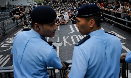 Người biểu tình Hồng Kông không chịu về nhà