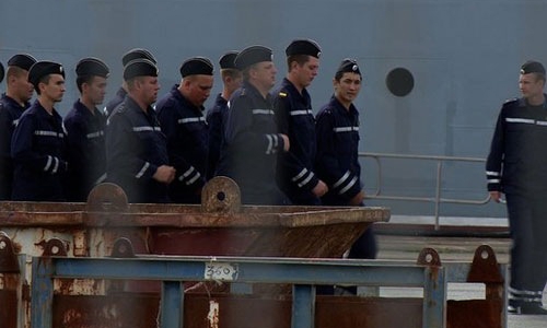 Pháp hai lần hoãn giao tàu cho Nga vì tình hình Ukraine