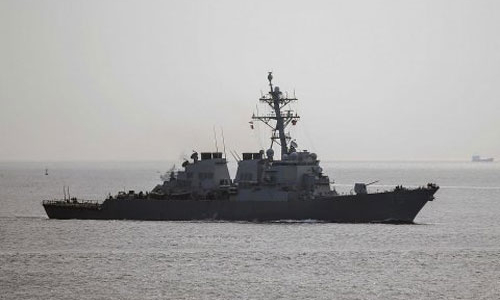 Chiến đấu cơ Nga bay sát chiến hạm Mỹ ở biển Đen