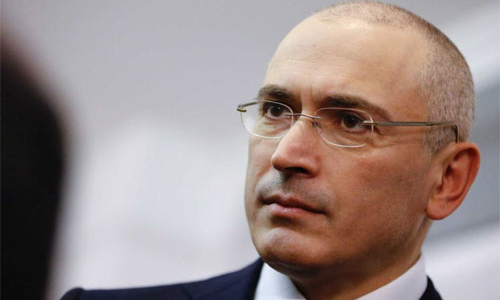 Cựu tài phiệt Nga tố Putin “giả bộ” đối đầu với phương Tây