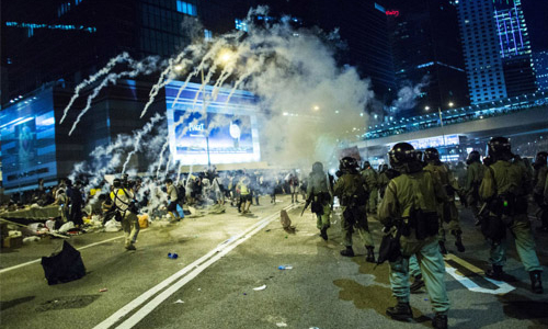 Hồng Kông trước nguy cơ tê liệt vì biểu tình