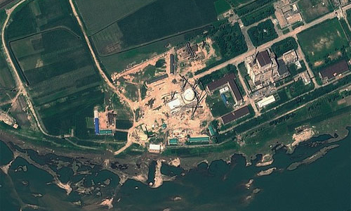 “Triều Tiên đang cho chạy nhà máy hạt nhân”