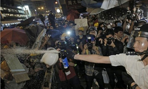 Hơn 80 người biểu tình Hồng Kông bị bắt