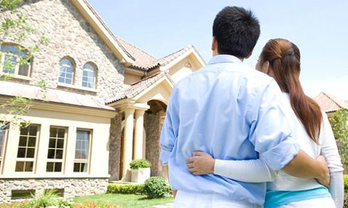 Lo kinh tế trong nước, nhà giàu Trung Quốc đổ tiền vào Mỹ