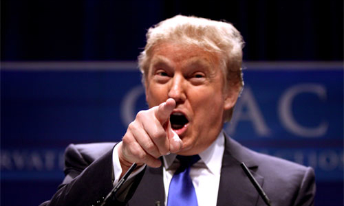 Đua vào Nhà Trắng, Donald Trump đả kích đối thủ nữ