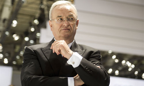 Sếp Volkswagen xin từ chức giữa muôn trùng vây