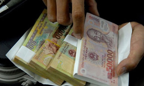 Lương cán bộ, công chức, viên chức tăng 8%