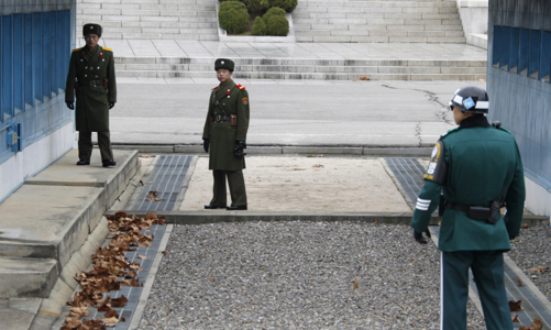 “So găng” kinh tế Hàn Quốc, Triều Tiên