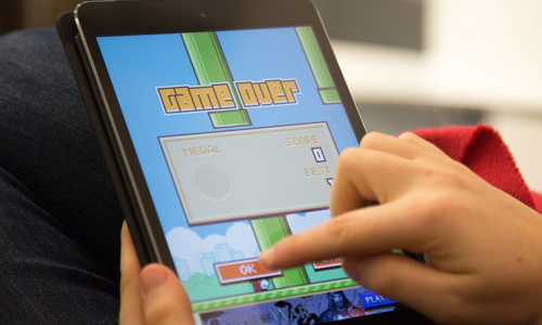 Nhìn lại quá trình “gây nghiện” của Flappy Bird