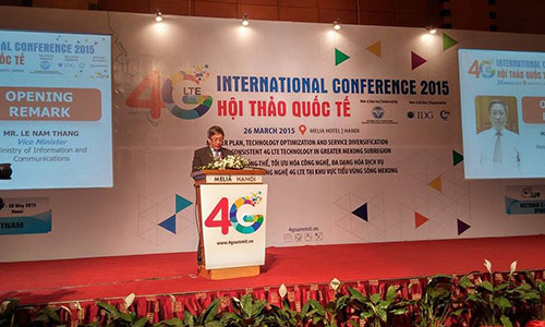 Triển khai 4G, sao Việt Nam không là “chim đầu đàn”?