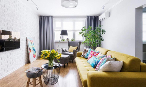 Xám và vàng trong căn hộ 3 phòng ngủ