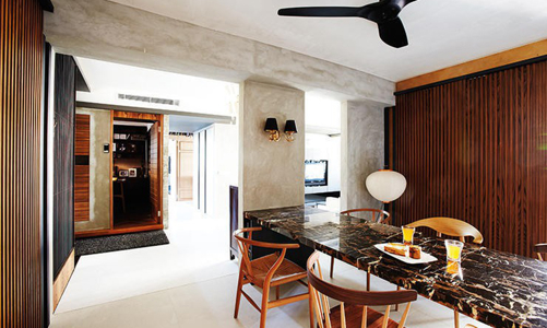 Căn hộ phong cách công nghiệp được décor thú vị