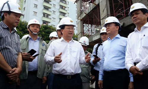 “Nhà thu nhập thấp cũng phải có chỗ để ôtô”