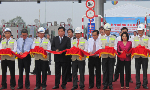 Giải ngân hơn 62 ngàn tỷ đồng cho các dự án giao thông