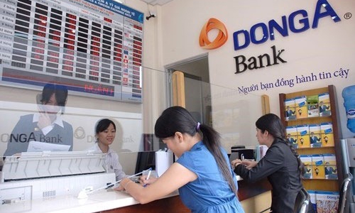 Cổ phiếu DongA Bank bị cấm chuyển nhượng
