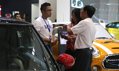 Nhập khẩu ôtô 9 tháng vượt mốc 2 tỷ USD