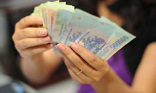 Ngân hàng thưởng Tết: Sẽ có “xả lũ”?