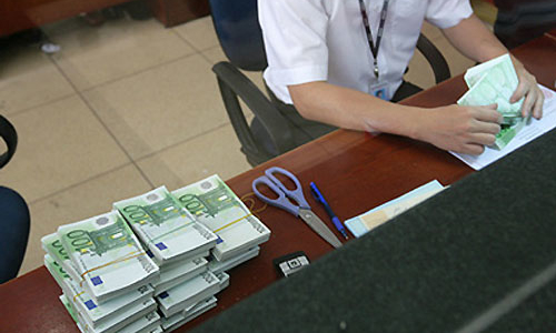 Tỷ giá EUR/VND lao dốc chóng mặt