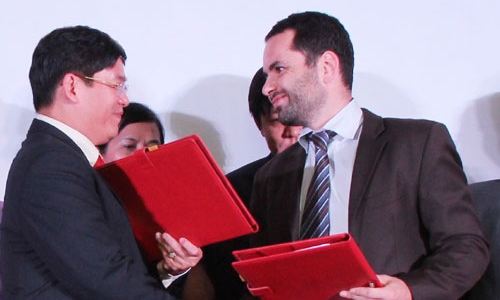 Bắt đầu làn sóng mua lại công ty tài chính