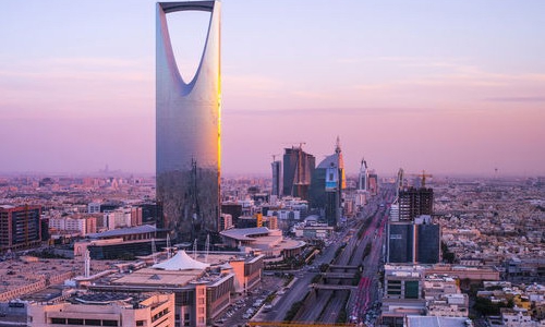 Saudi Arabia “lãnh đủ” vì toan tính hạ giá dầu