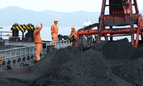 Điều chỉnh đề án tái cơ cấu TKV