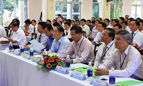 Vì sao sẽ tạm dừng thí điểm thi tuyển lãnh đạo?