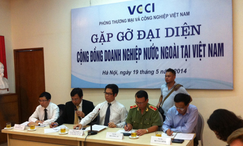 Doanh nghiệp nước ngoài muốn Chính phủ giúp gỡ khó