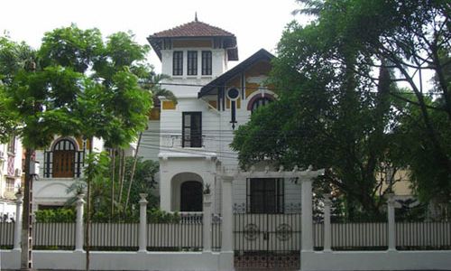 Uỷ viên Bộ Chính trị được ở biệt thự đến 500 m2