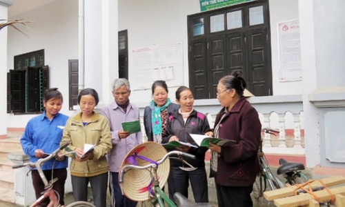 Việt Nam đặt mục tiêu chỉ còn 5% hộ nghèo năm tới