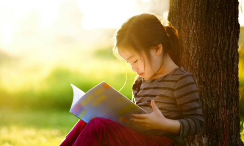 Sách Tết 2021: mua và đọc sách nào dịp xuân Tân Sửu?