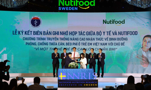 Nâng cao nhận thức về dinh dưỡng cho người dùng Việt