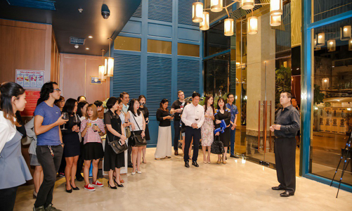 Oakwood Apartments ra mắt nhà hàng mới với tên gọi no.18 Lounge