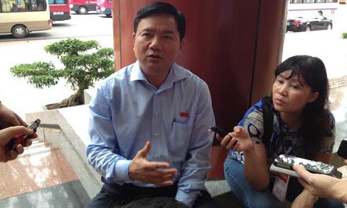 Góc nghị trường: Bộ trưởng Thăng và báo chí